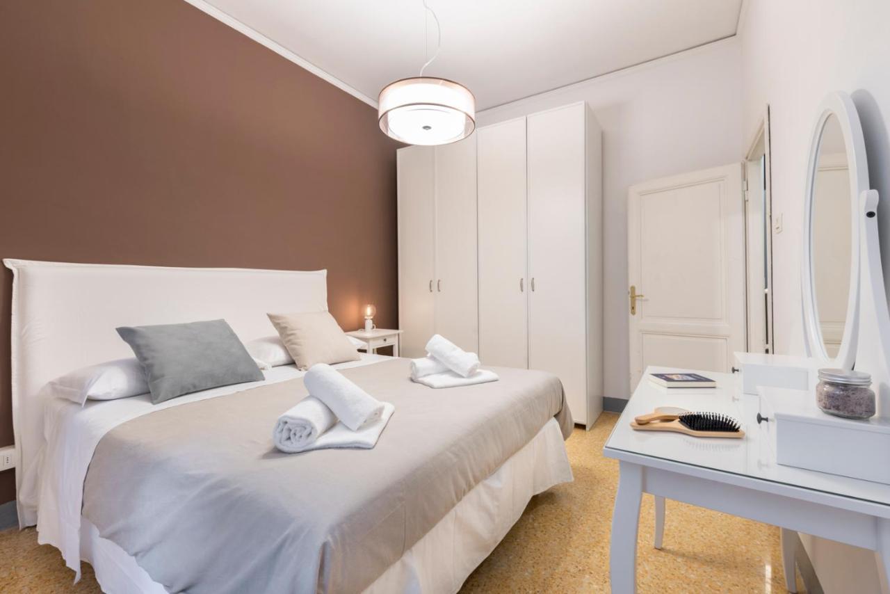 Dimora D'Azeglio With Private Patio Apartment Florence Exterior photo