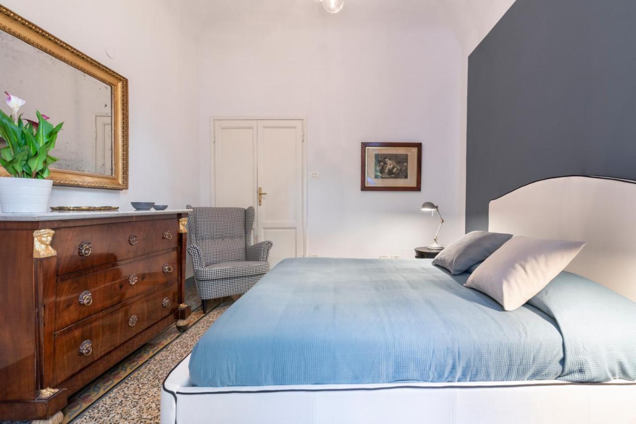 Dimora D'Azeglio With Private Patio Apartment Florence Exterior photo